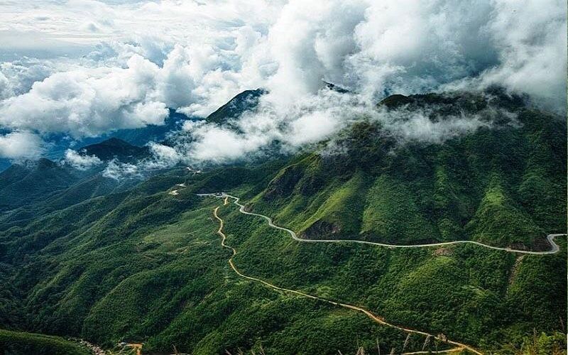 Đường đèo Ô Quy Hồ - Lào Cai
