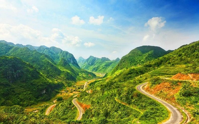 Đường đèo Pha Đin - Sơn La - Lai Châu